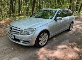 Обява за продажба на Mercedes-Benz C 220 Avantgarde | Full екстри ~13 700 лв. - изображение 1