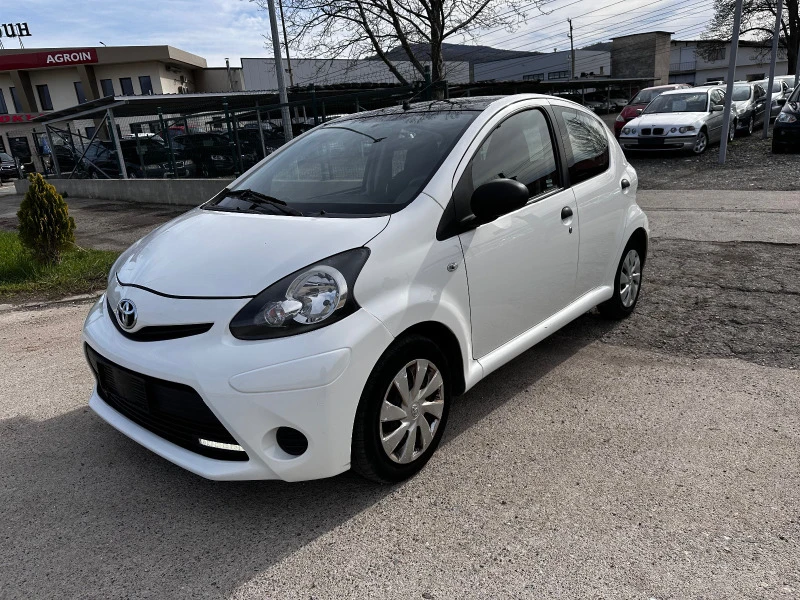 Toyota Aygo NAVI, снимка 3 - Автомобили и джипове - 40280328