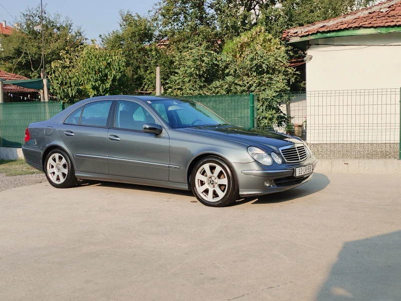 Mercedes-Benz E 220 Е220CDIAvantgarde, снимка 5 - Автомобили и джипове - 47310151