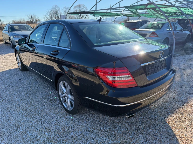 Mercedes-Benz C 200 i BlueEficientcy 95000км!!!, снимка 4 - Автомобили и джипове - 48395788