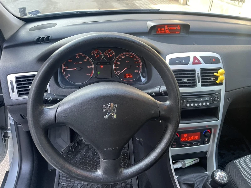 Peugeot 307 1.6 HDI 109к.с. РЕАЛНИ КИЛОМЕТРИ!ПЪРВИ СОБСТВЕНИК!, снимка 6 - Автомобили и джипове - 49329782