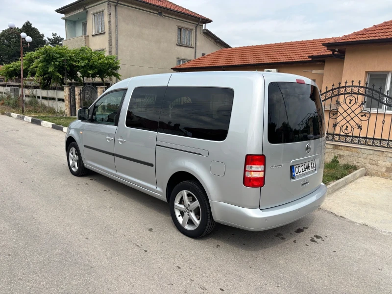 VW Caddy MAXI база 7-местен 1.6 TDI, снимка 4 - Автомобили и джипове - 52795423