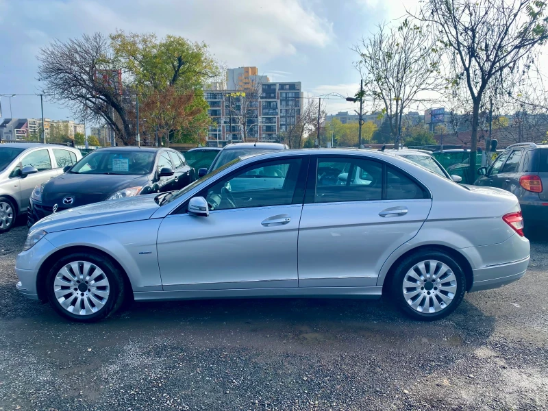 Mercedes-Benz C 180, снимка 4 - Автомобили и джипове - 52383129