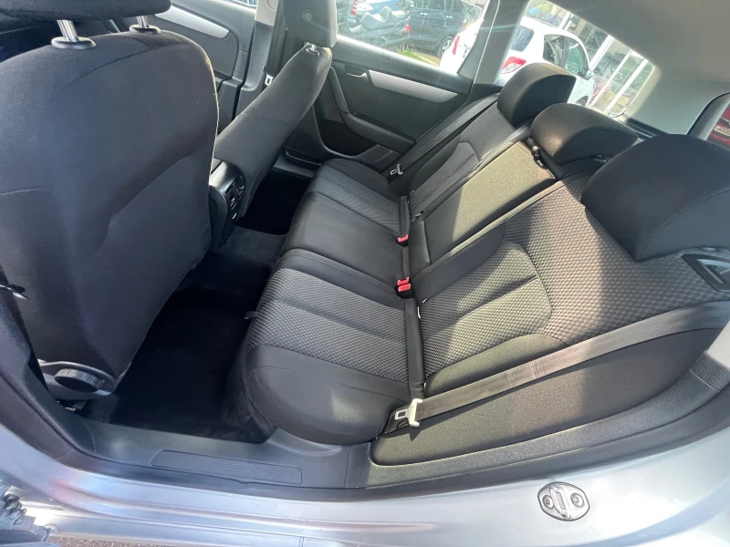 VW Passat 1.4TSI 122К.С, снимка 10 - Автомобили и джипове - 52520146