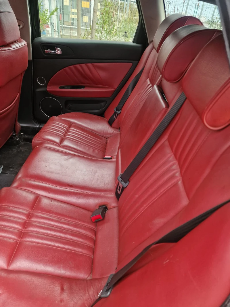 Alfa Romeo 156 sportwagon 2.4 JTD, снимка 7 - Автомобили и джипове - 52678591