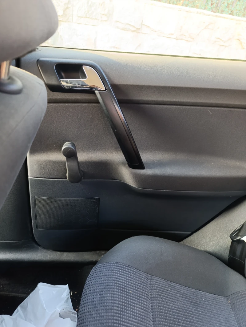 VW Polo, снимка 2 - Автомобили и джипове - 52866156