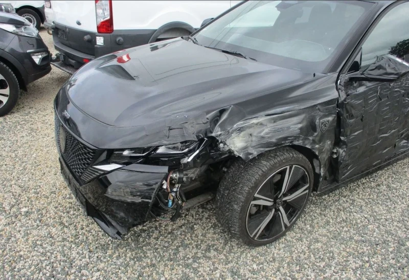 Skoda Octavia 1.2T GT line 12 000 км!, снимка 10 - Автомобили и джипове - 53048398