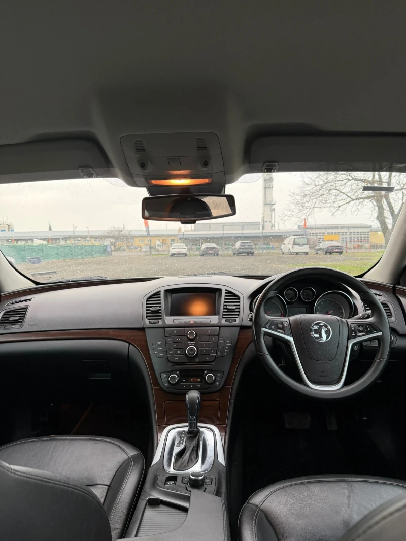 Opel Insignia АВТОМАТ* КОЖА* НАВИГАЦАЦИЯ, снимка 7 - Автомобили и джипове - 53527425