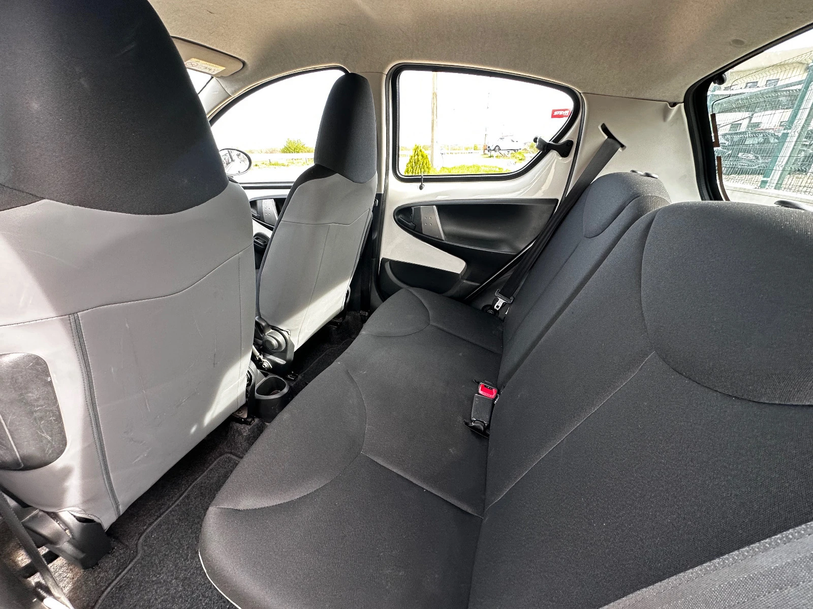 Toyota Aygo NAVI | Mobile.bg — изображение 13