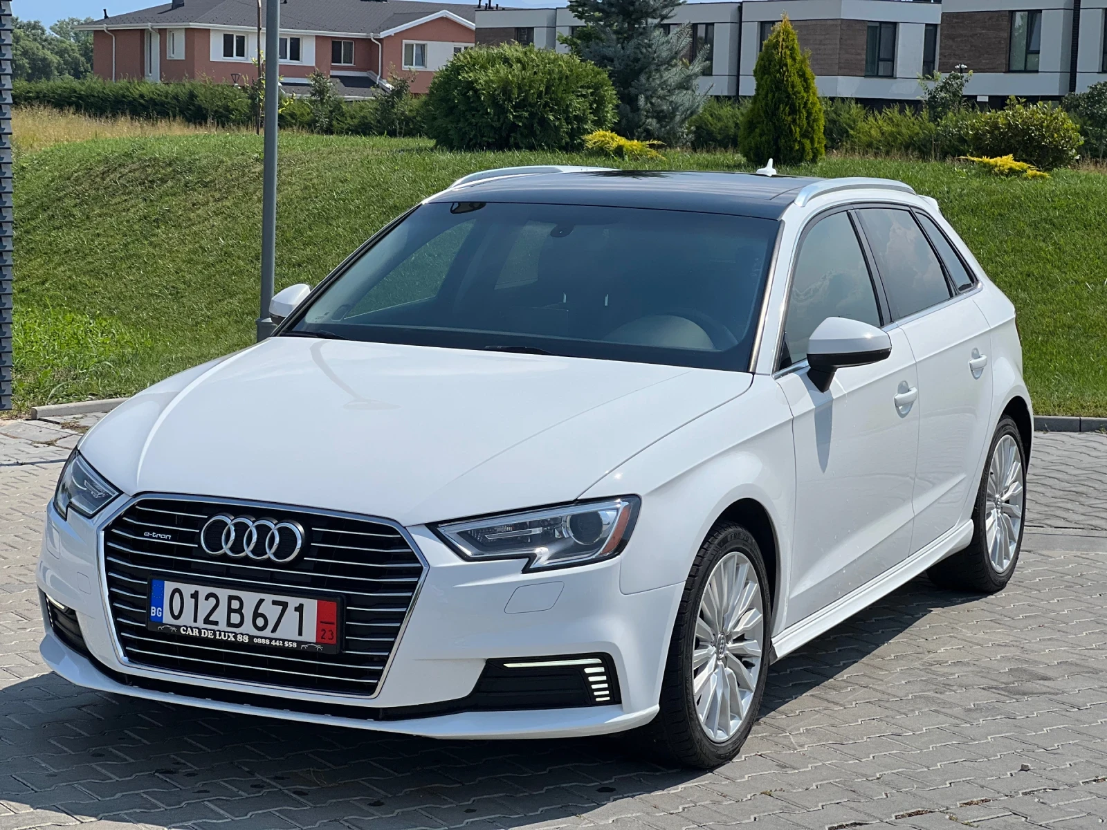 Audi A3 E-tron - изображение 3