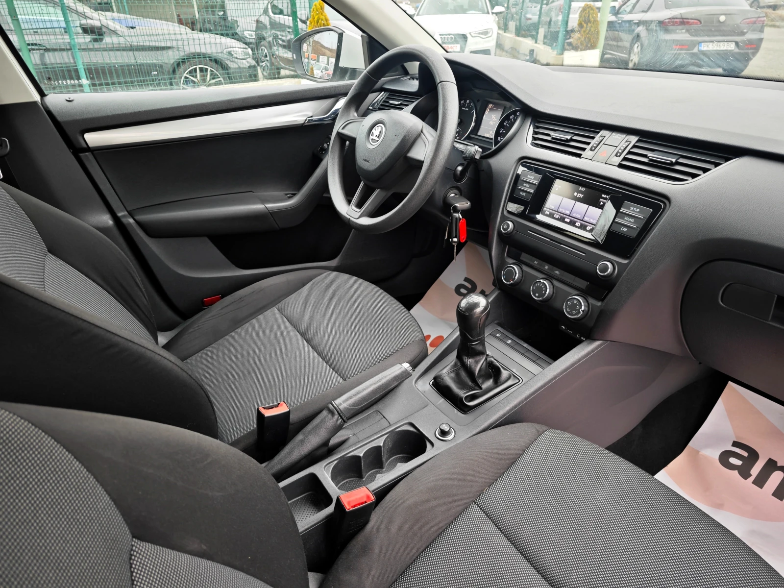 Skoda Octavia 1, 6 TDi | Mobile.bg — изображение 11