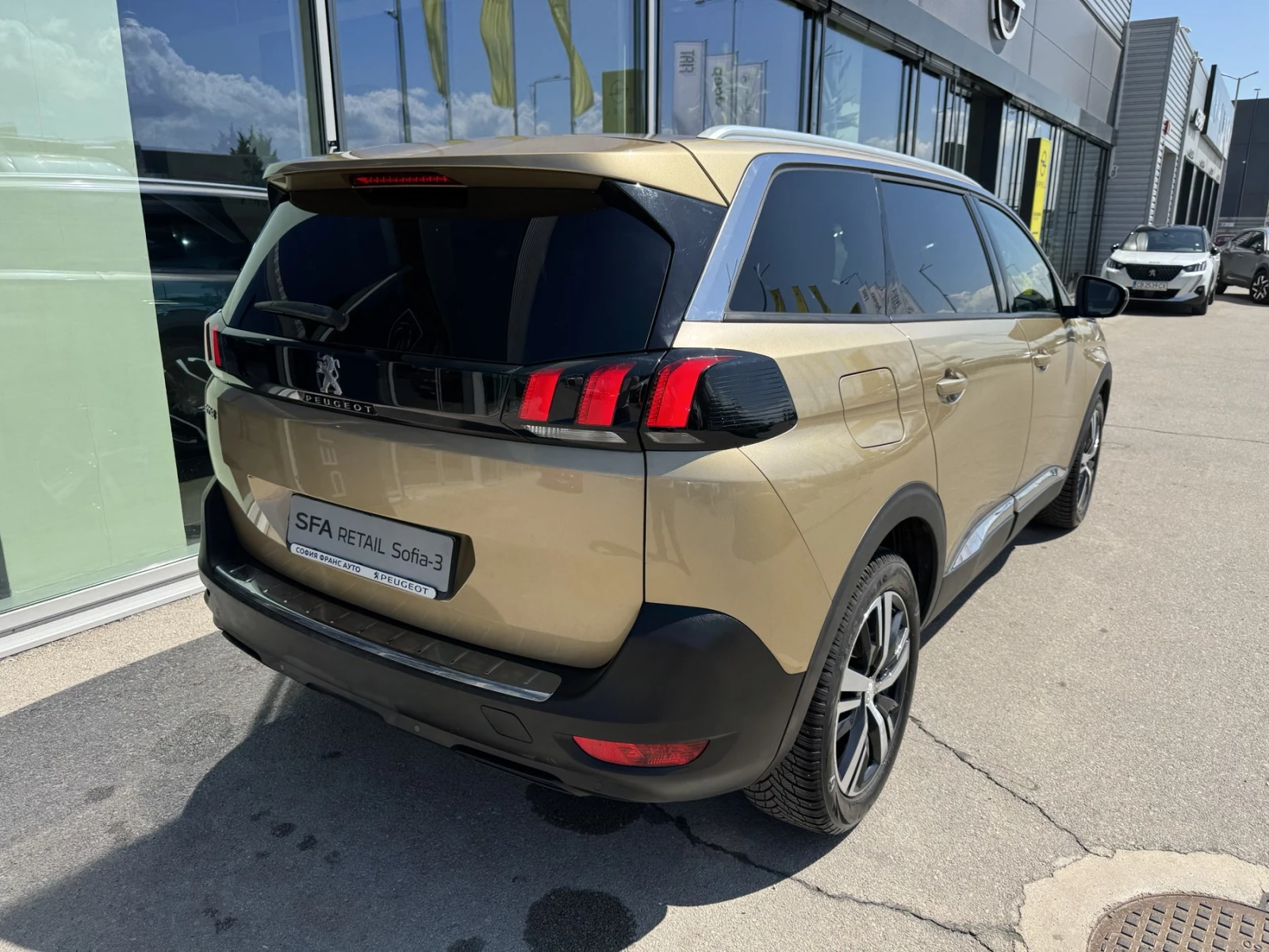Peugeot 5008 NEW ALLURE 1, 2 Puretech 130ch S&S EAT6 E6.1 - изображение 4
