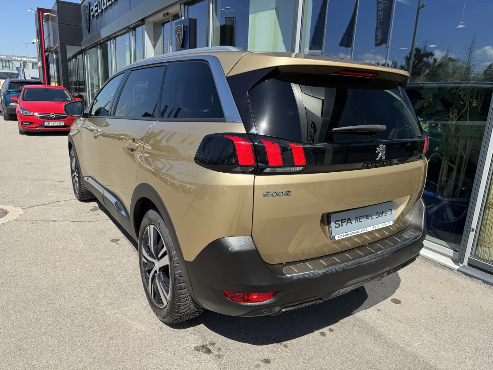 Peugeot 5008 NEW ALLURE 1, 2 Puretech 130ch S&S EAT6 E6.1 - изображение 6