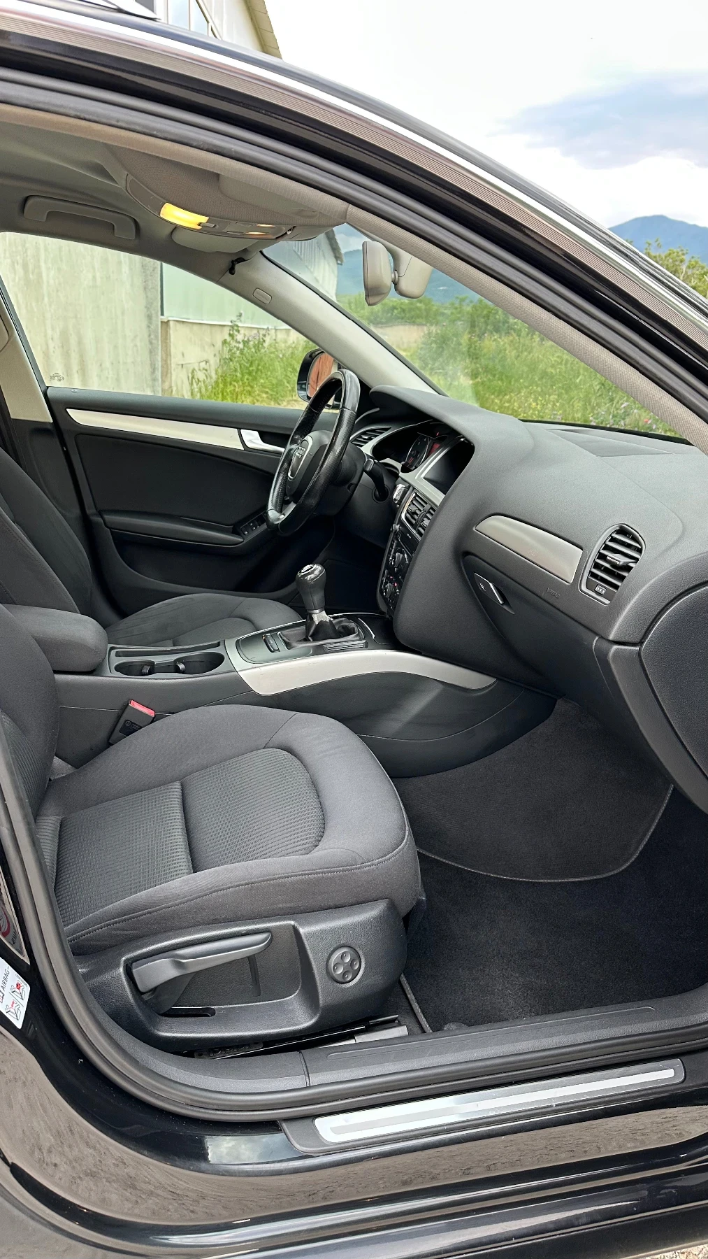 Audi A4 2.0TDI - изображение 8
