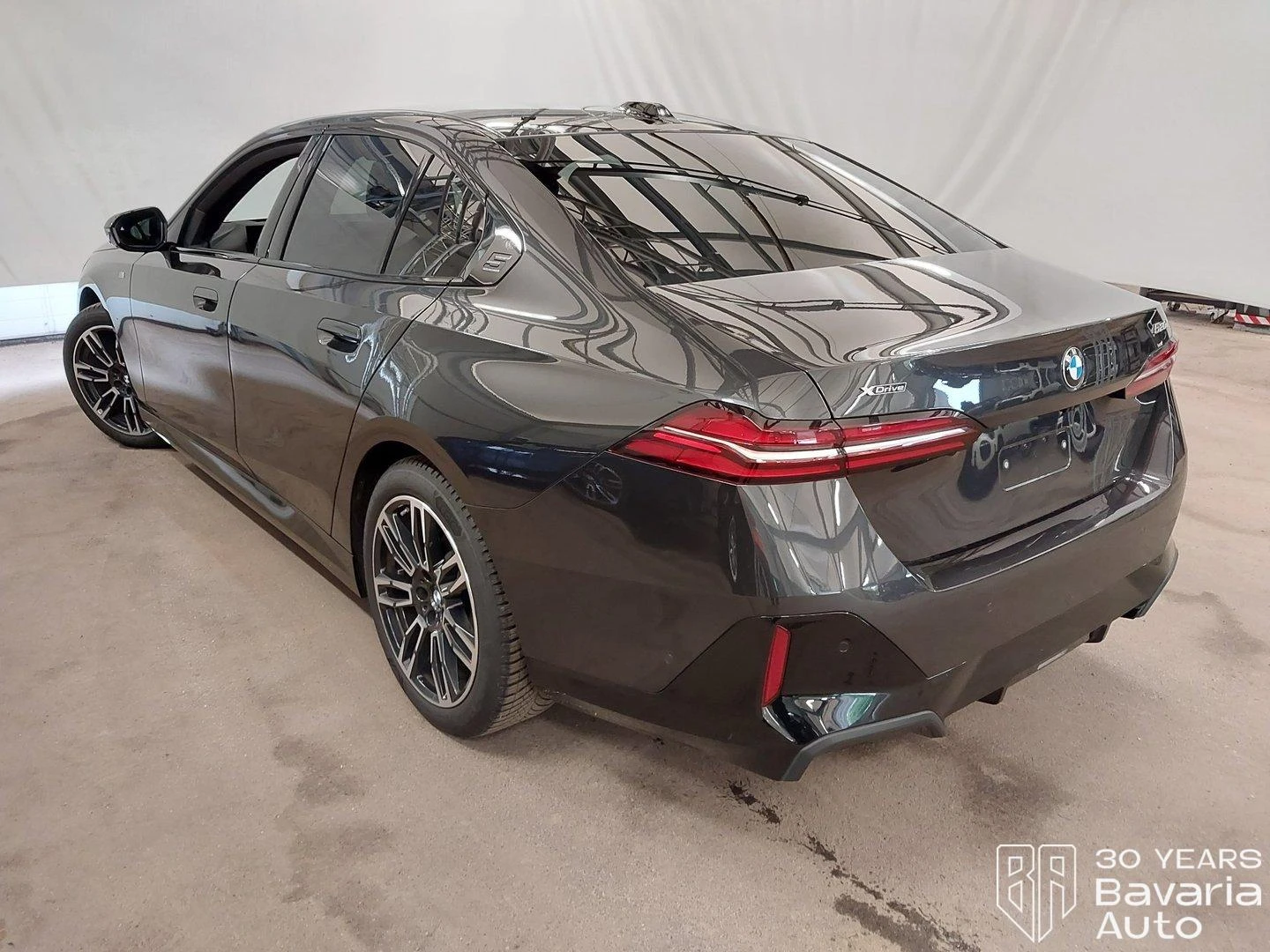 BMW 520  d xDrive M Sport Paket - изображение 2
