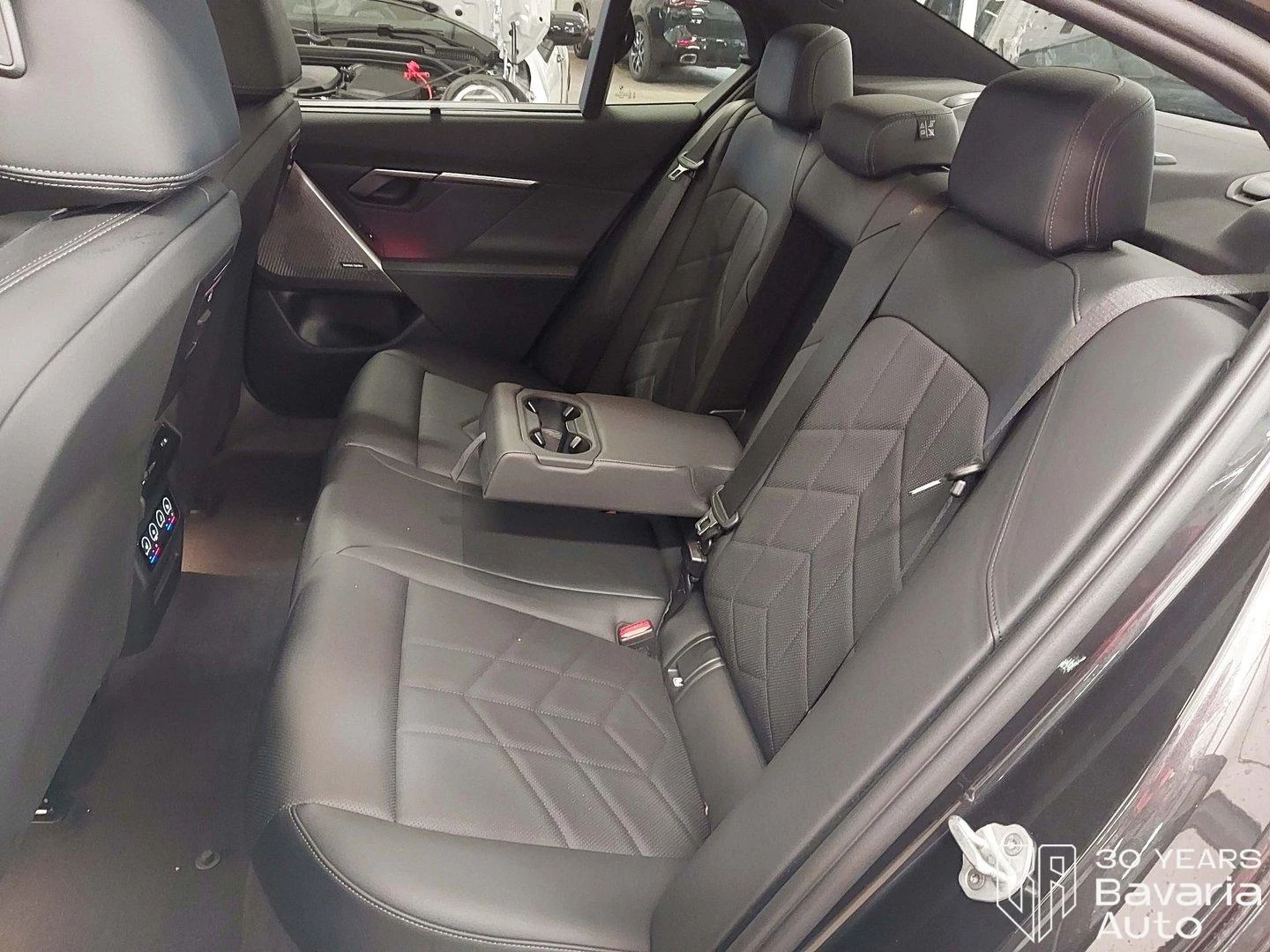 BMW 520  d xDrive M Sport Paket - изображение 8