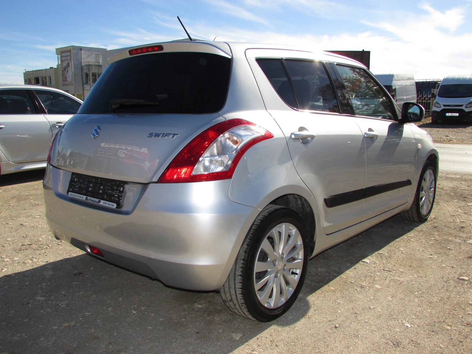 Suzuki Swift 1, 2i EURO5B - изображение 5