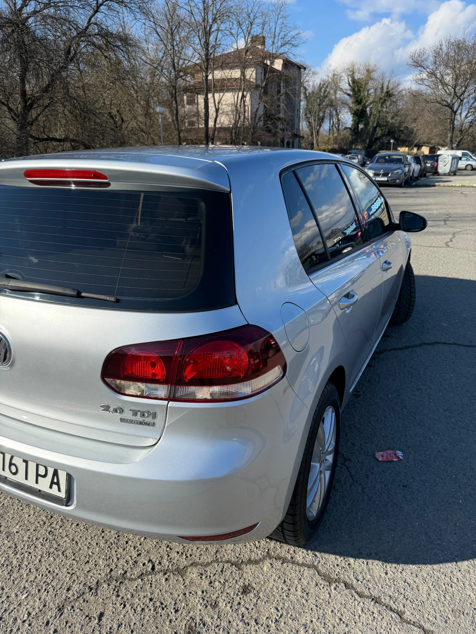 VW Golf 2.0 140 4MOTION, снимка 12 - Автомобили и джипове - 53300087