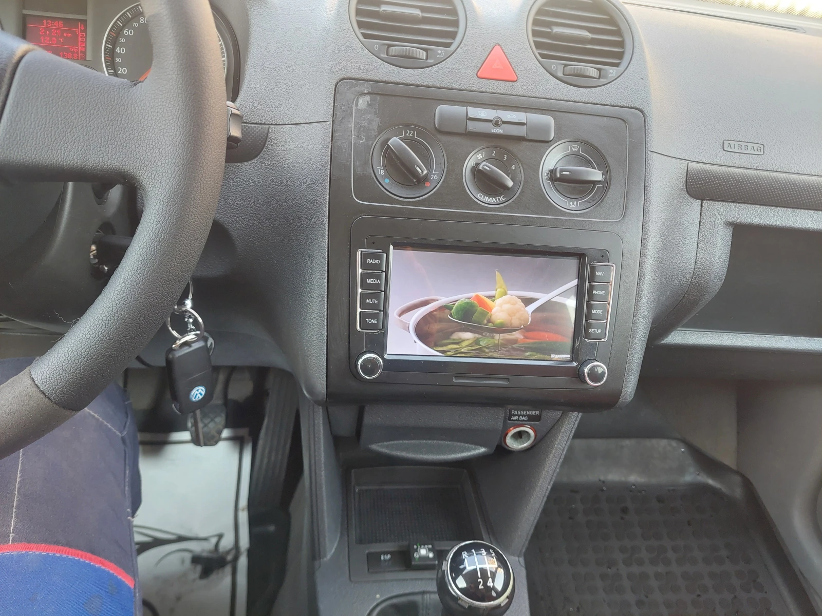 VW Caddy КАДИ ЛАЙФ-ГАЗ-БЕНЗИН.ТОП СЪСТОЯНИЕ, снимка 8 - Автомобили и джипове - 53737654