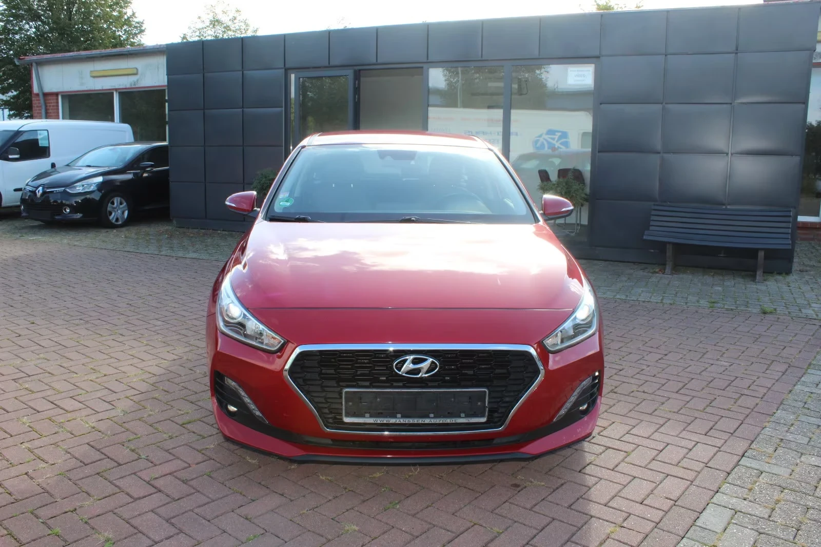 Hyundai I30, снимка 2 - Автомобили и джипове - 53753820