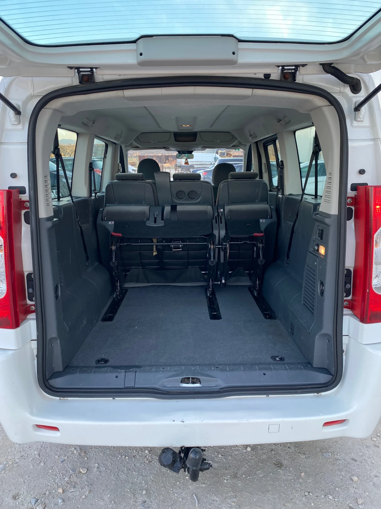 Fiat Scudo 2.0 HDI 7+ 1/8+ 1 ИТАЛИЯ КЛИМАТРОНИК ТЕГЛИЧ , снимка 16 - Автомобили и джипове - 53913938