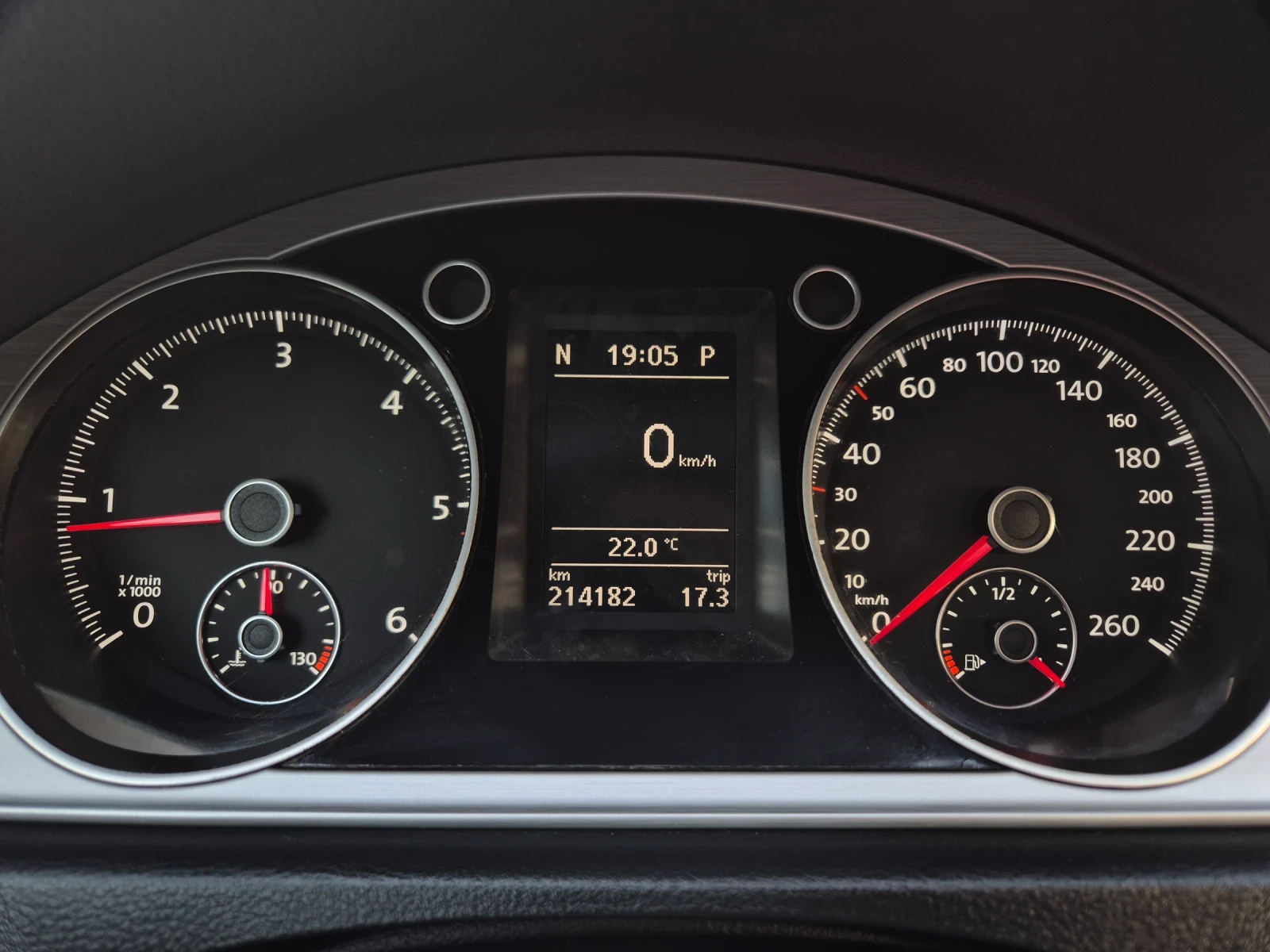 VW Passat ALLTRACK* СЕРВИЗНА ИСТОРИЯ* АВТОМАТ , снимка 14 - Автомобили и джипове - 54116196