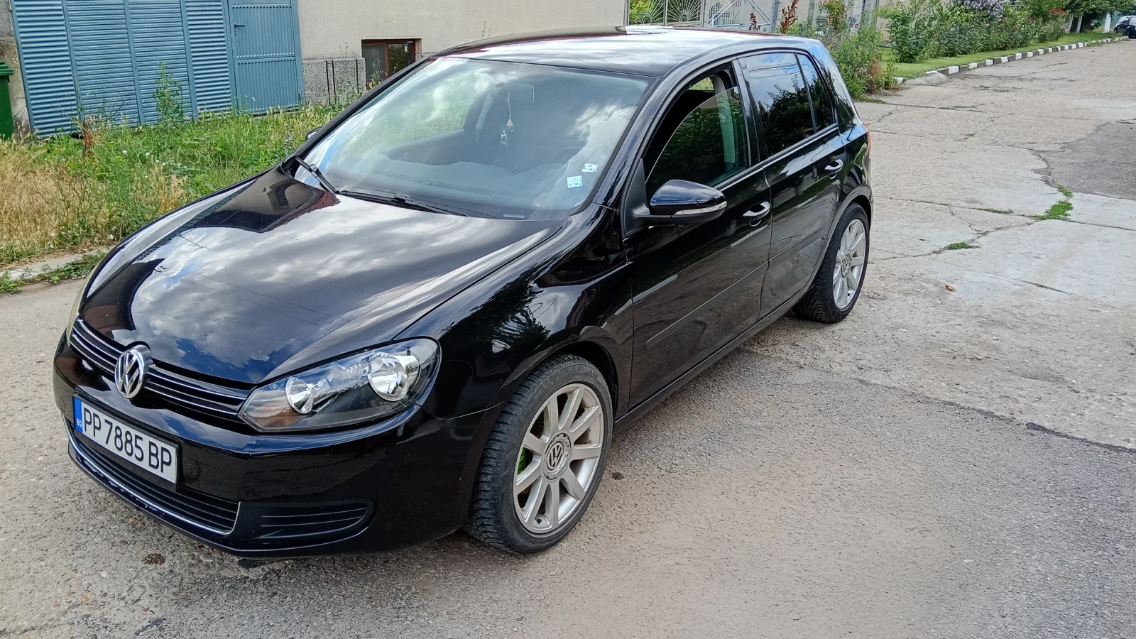 VW Golf 6 Бензин Евро 5А Ръчка , снимка 14 - Автомобили и джипове - 55155561