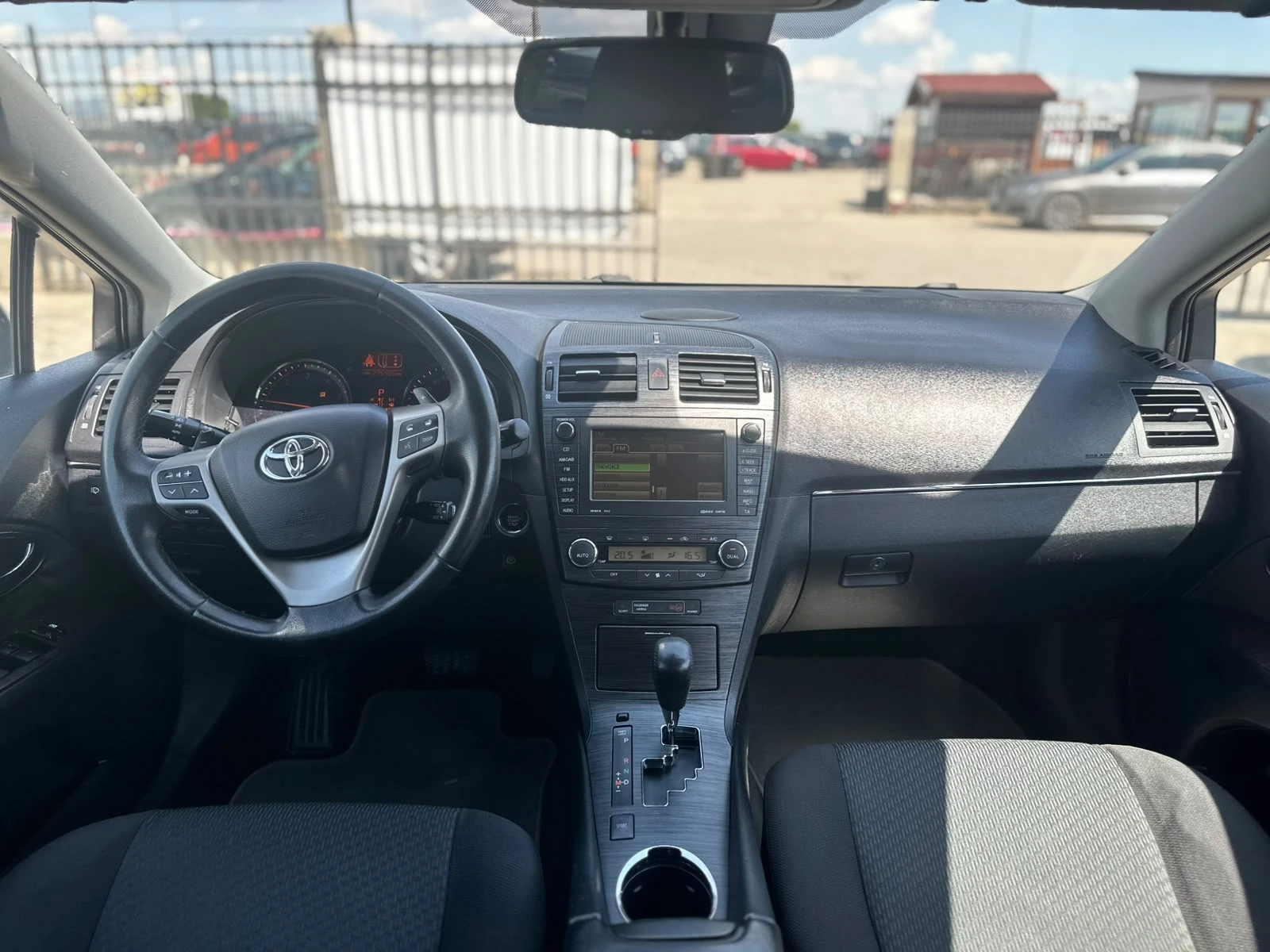 Toyota Avensis / 2.2D / 150HP / EXECUTIVE / ПАНОРАМА / АВТОМАТ /, снимка 14 - Автомобили и джипове - 55301454
