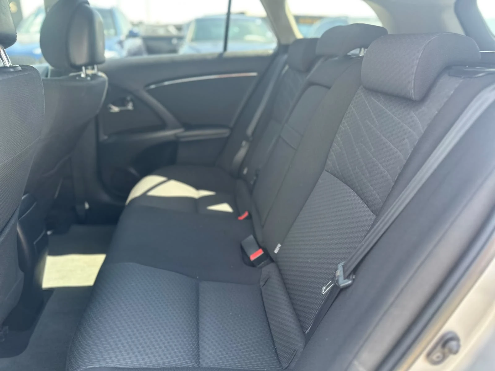 Toyota Avensis / 2.2D / 150HP / EXECUTIVE / ПАНОРАМА / АВТОМАТ /, снимка 11 - Автомобили и джипове - 55301454