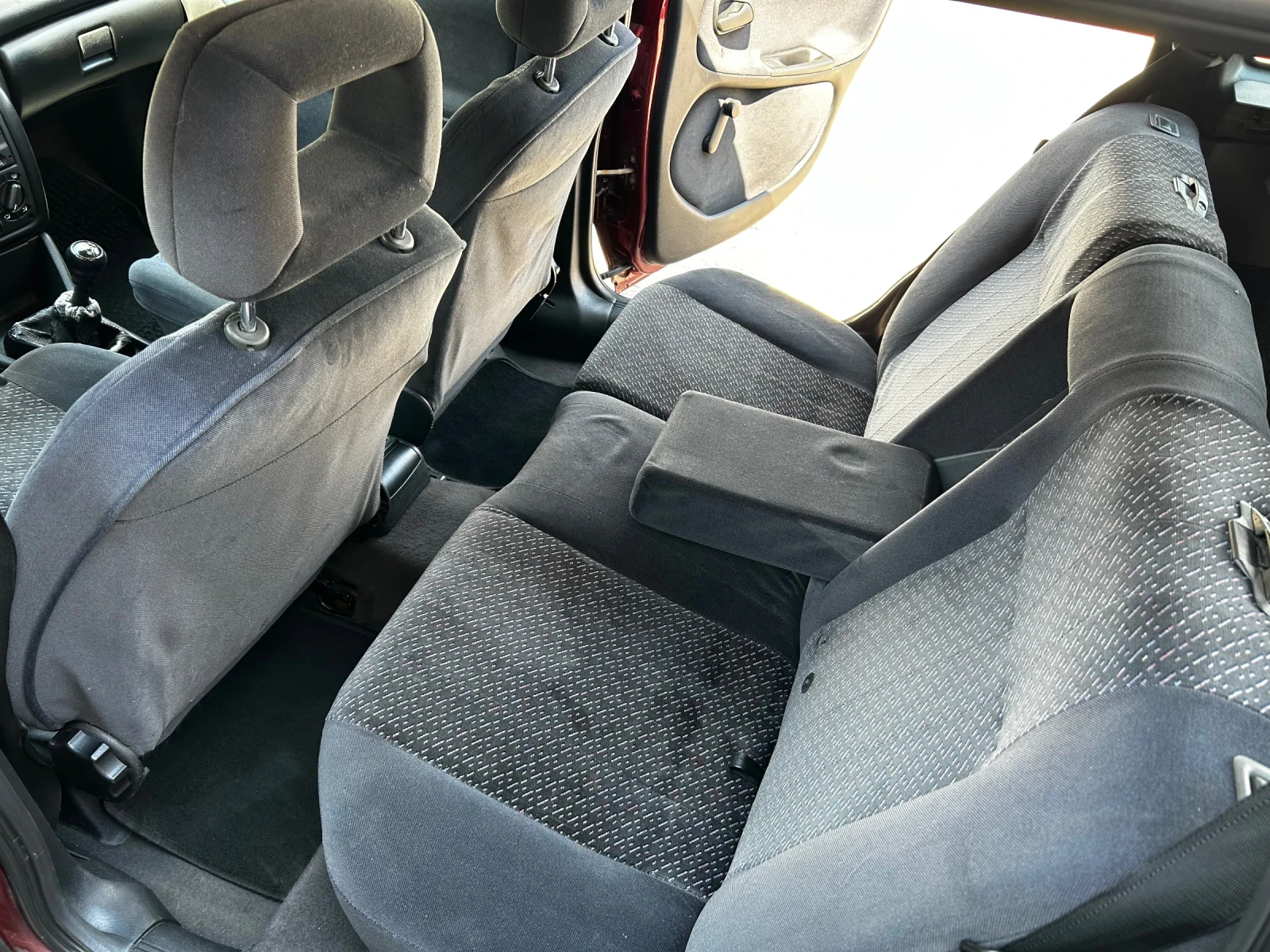 Opel Astra, снимка 11 - Автомобили и джипове - 55594823