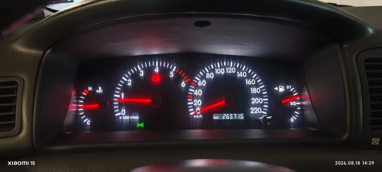 Toyota Corolla 1.4 D4D 90к.с., снимка 11 - Автомобили и джипове - 55707413