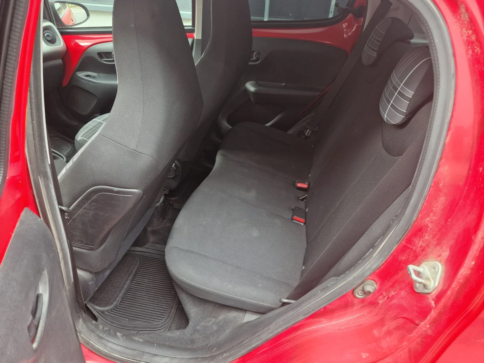 Peugeot 108, снимка 13 - Автомобили и джипове - 56232054
