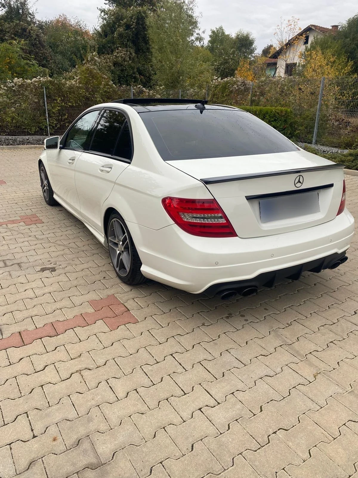 Mercedes-Benz C 300 AMG 4 MATIC, снимка 5 - Автомобили и джипове - 56518408