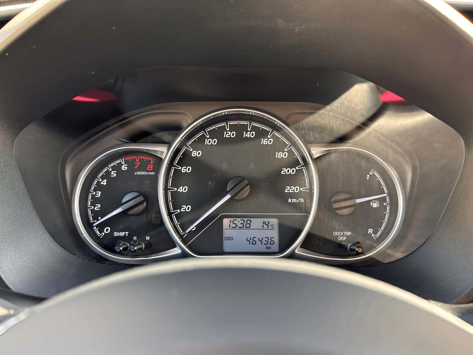 Toyota Yaris TERR� 1.5 - 46 436 �� | Mobile.bg � ����������� 8