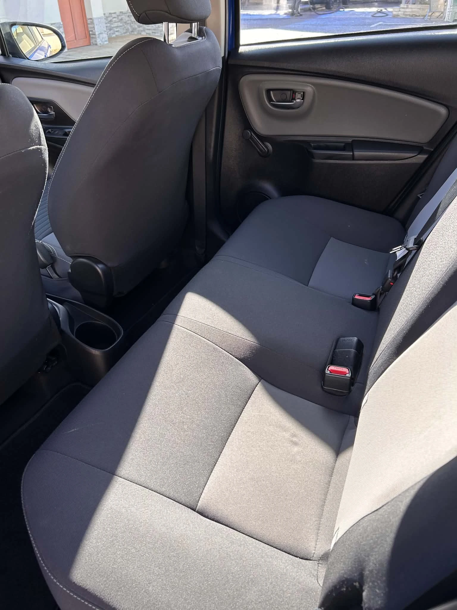 Toyota Yaris TERR� 1.5 - 46 436 �� | Mobile.bg � ����������� 5