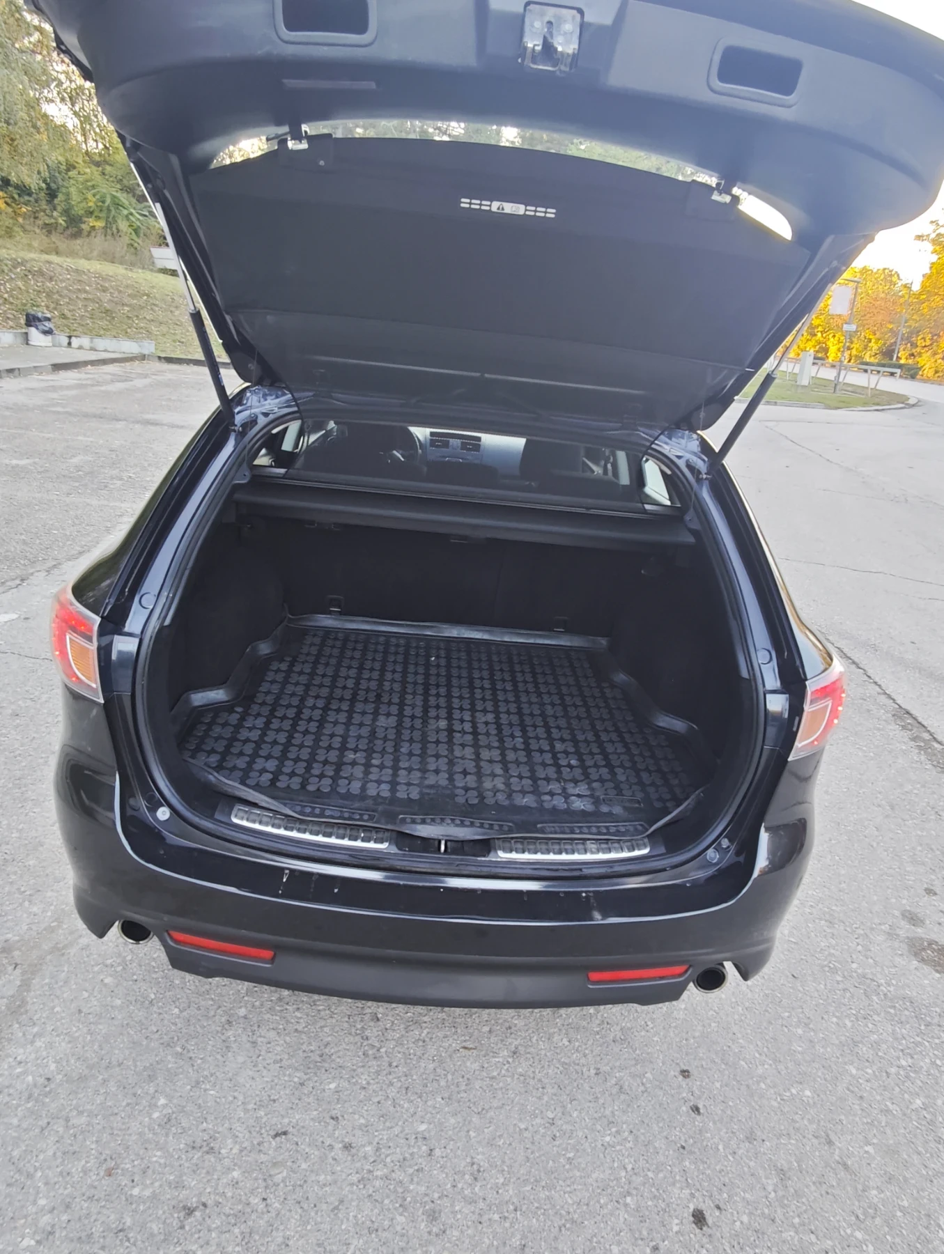 Mazda 6, снимка 13 - Автомобили и джипове - 56629618