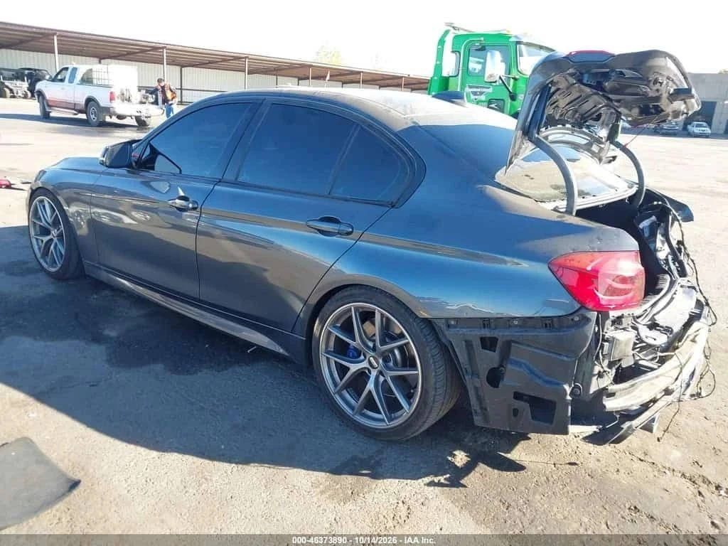 BMW 340, снимка 3 - Автомобили и джипове - 56707845