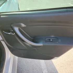 Dacia Duster, снимка 15
