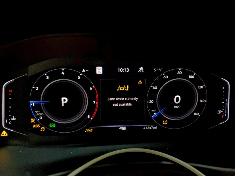 VW Atlas CROSS / SPORT / R-LINE / Full LED / Keyless / КОЖА, снимка 9 - Автомобили и джипове - 52669539