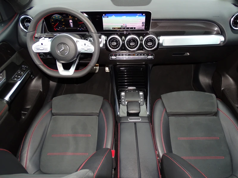 Mercedes-Benz GLB 200D 6+ 1 AMG PANORAMA, снимка 10 - Автомобили и джипове - 53250092