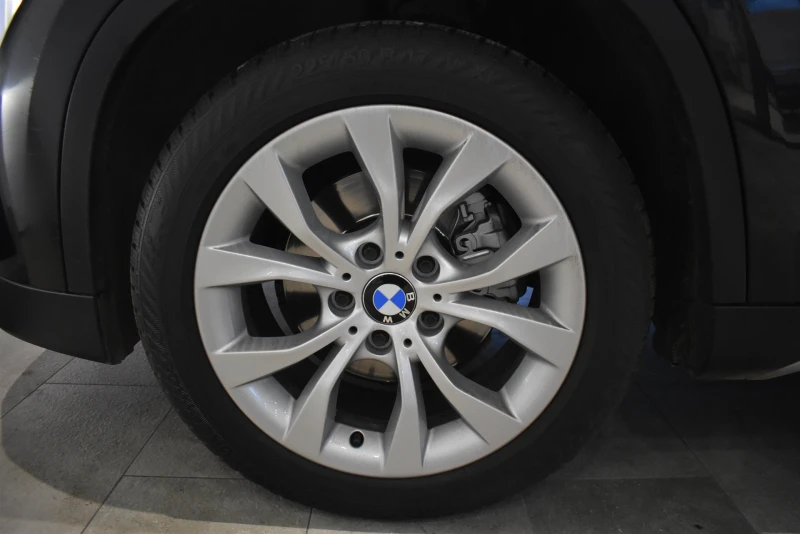 BMW X1 xDrive18d, снимка 5 - Автомобили и джипове - 53281691