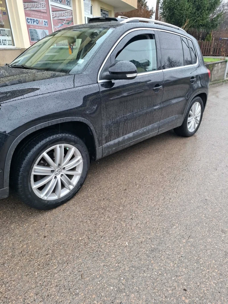 VW Tiguan, снимка 3 - Автомобили и джипове - 53337354