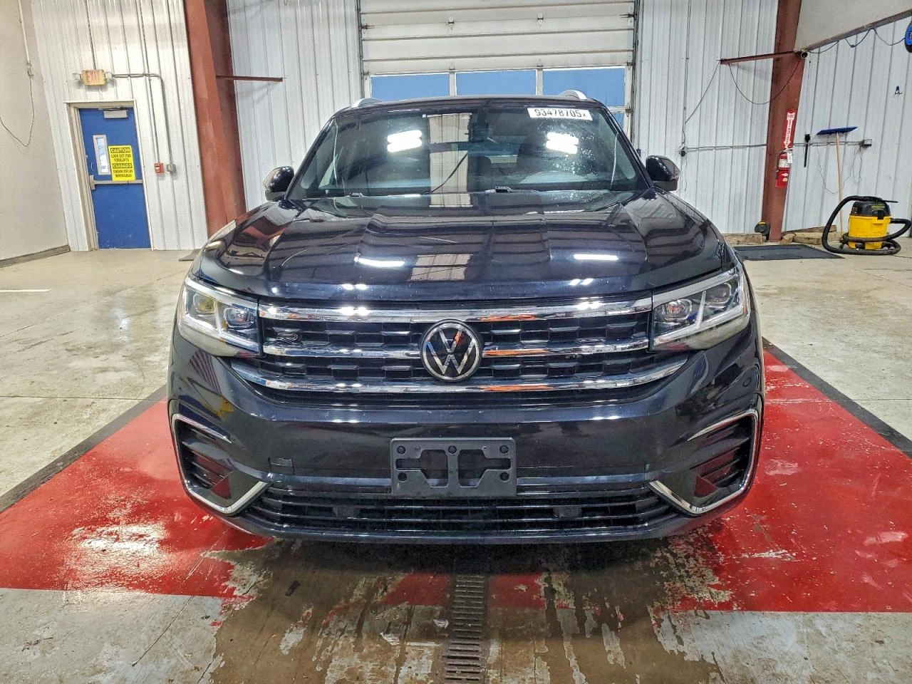 VW Atlas CROSS / SPORT / R-LINE / Full LED / Keyless /  | Mobile.bg   5