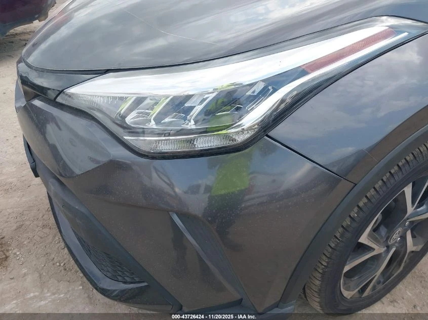 Toyota C-HR XLE - изображение 6