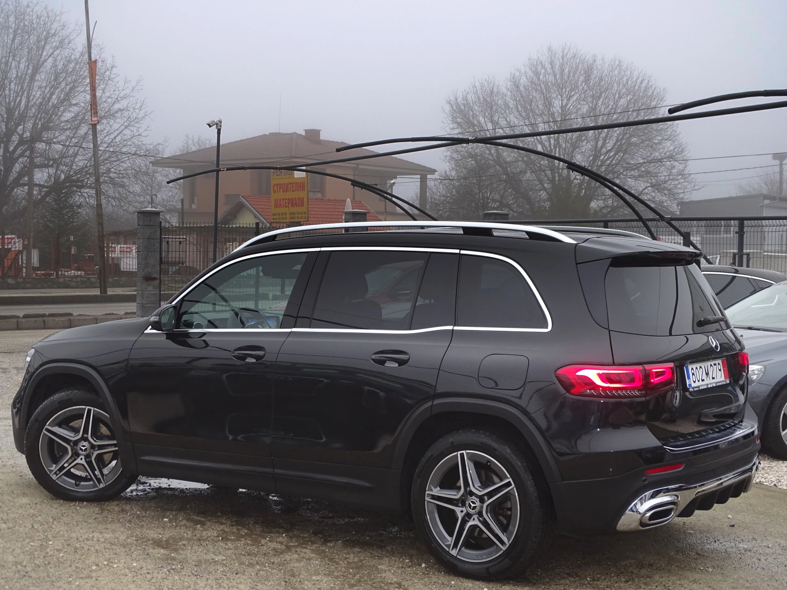 Mercedes-Benz GLB 200D 6+ 1 AMG PANORAMA - изображение 5