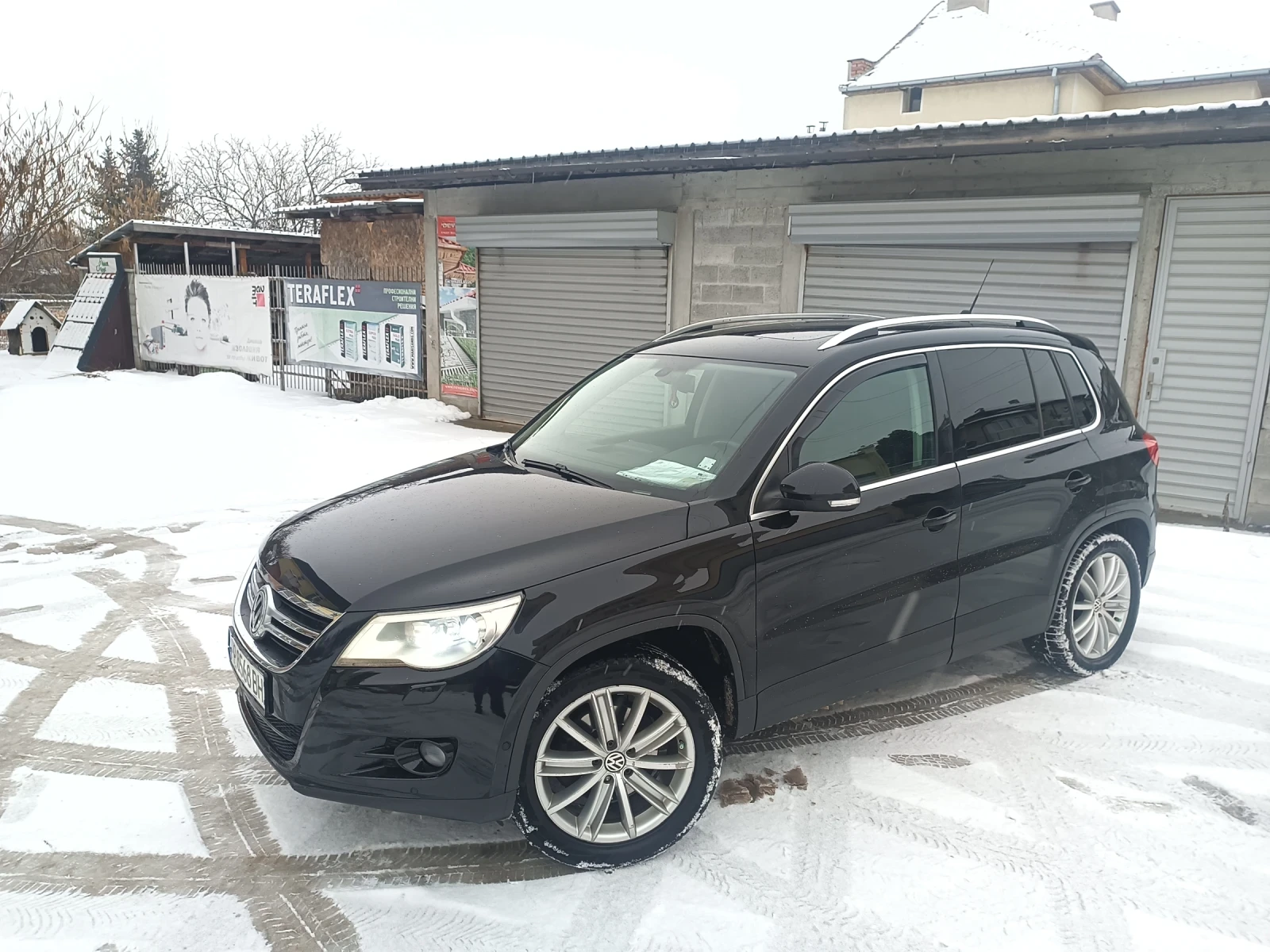 VW Tiguan, снимка 15 - Автомобили и джипове - 53337354