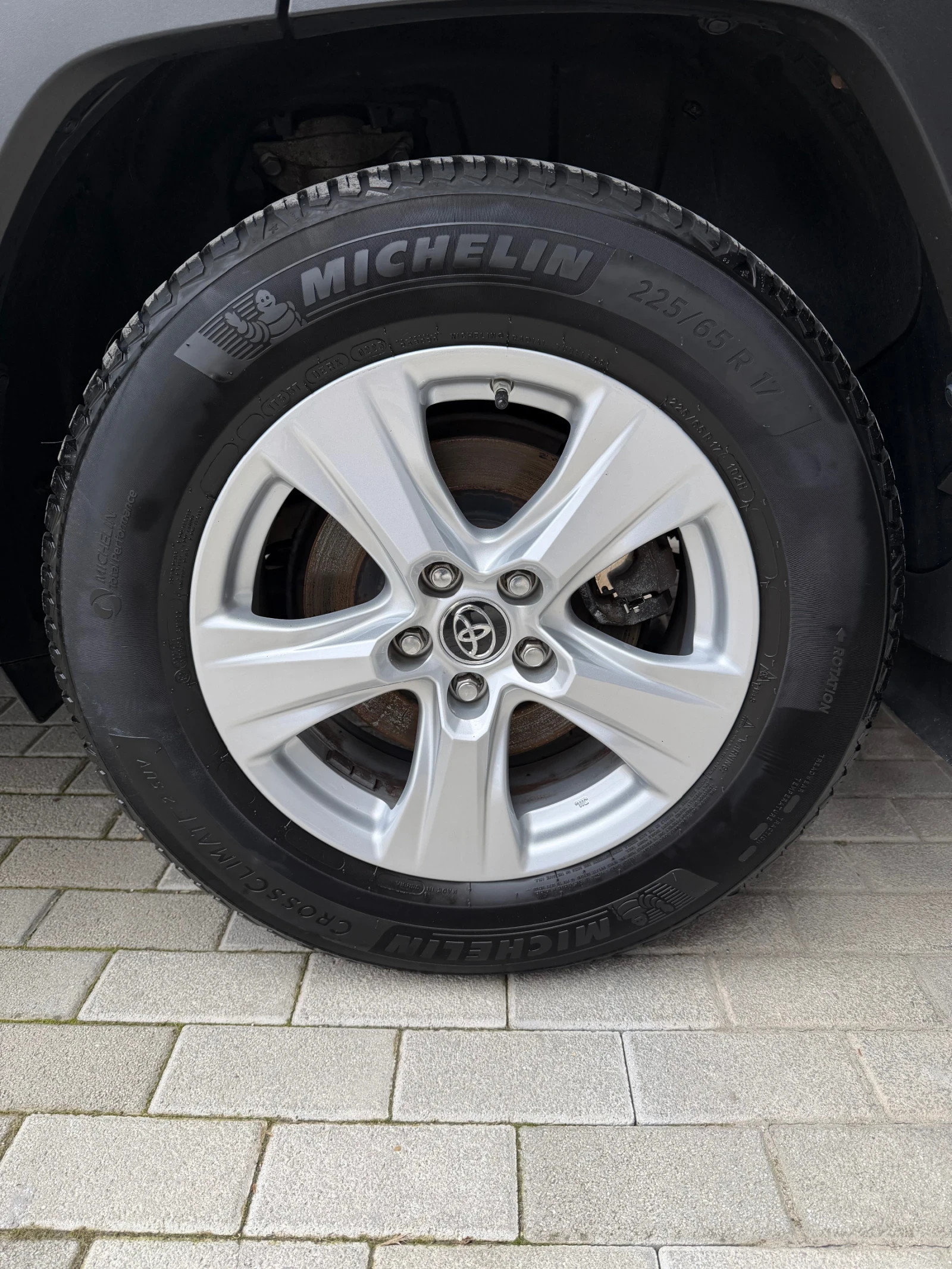 Toyota Rav4 2.5i Hybrid AWD 222hp | Mobile.bg � ����������� 13