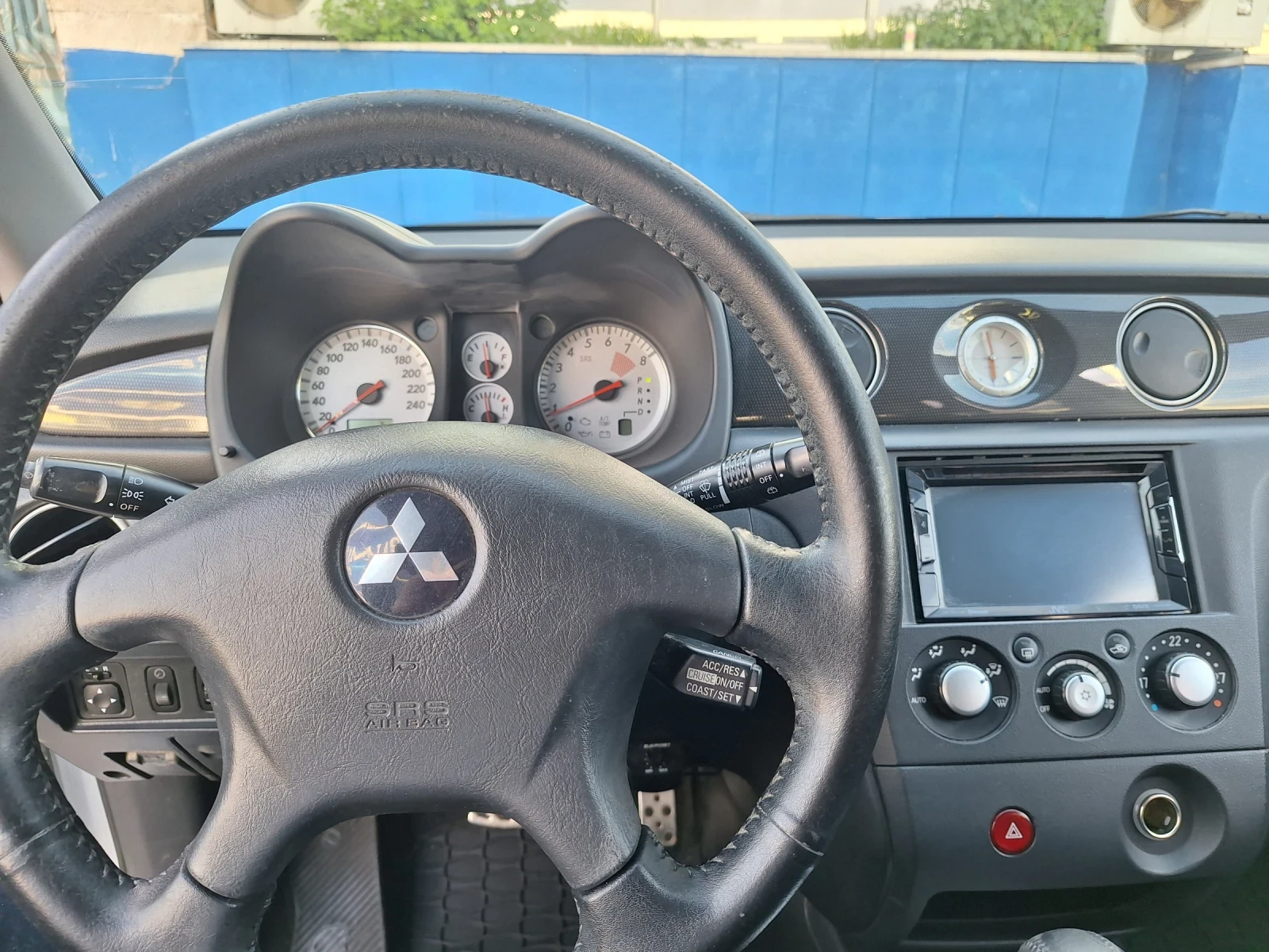 Mitsubishi Outlander Газ/Бензин, снимка 7 - Автомобили и джипове - 54305062