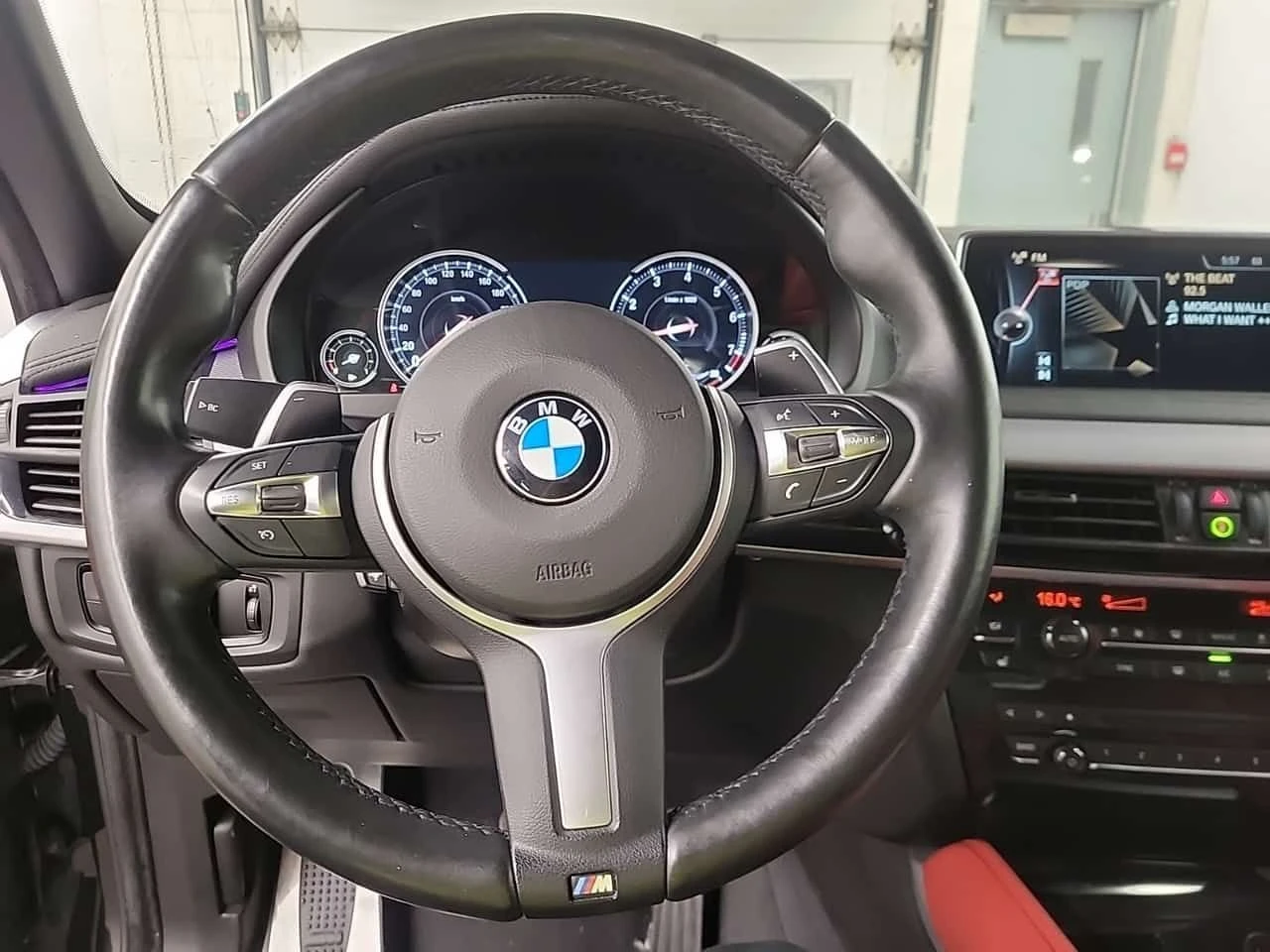 BMW X6 * XDRIVE35I * ПАНО * H/K * ПОДГРЕВИ * CARFAX, снимка 11 - Автомобили и джипове - 54569027