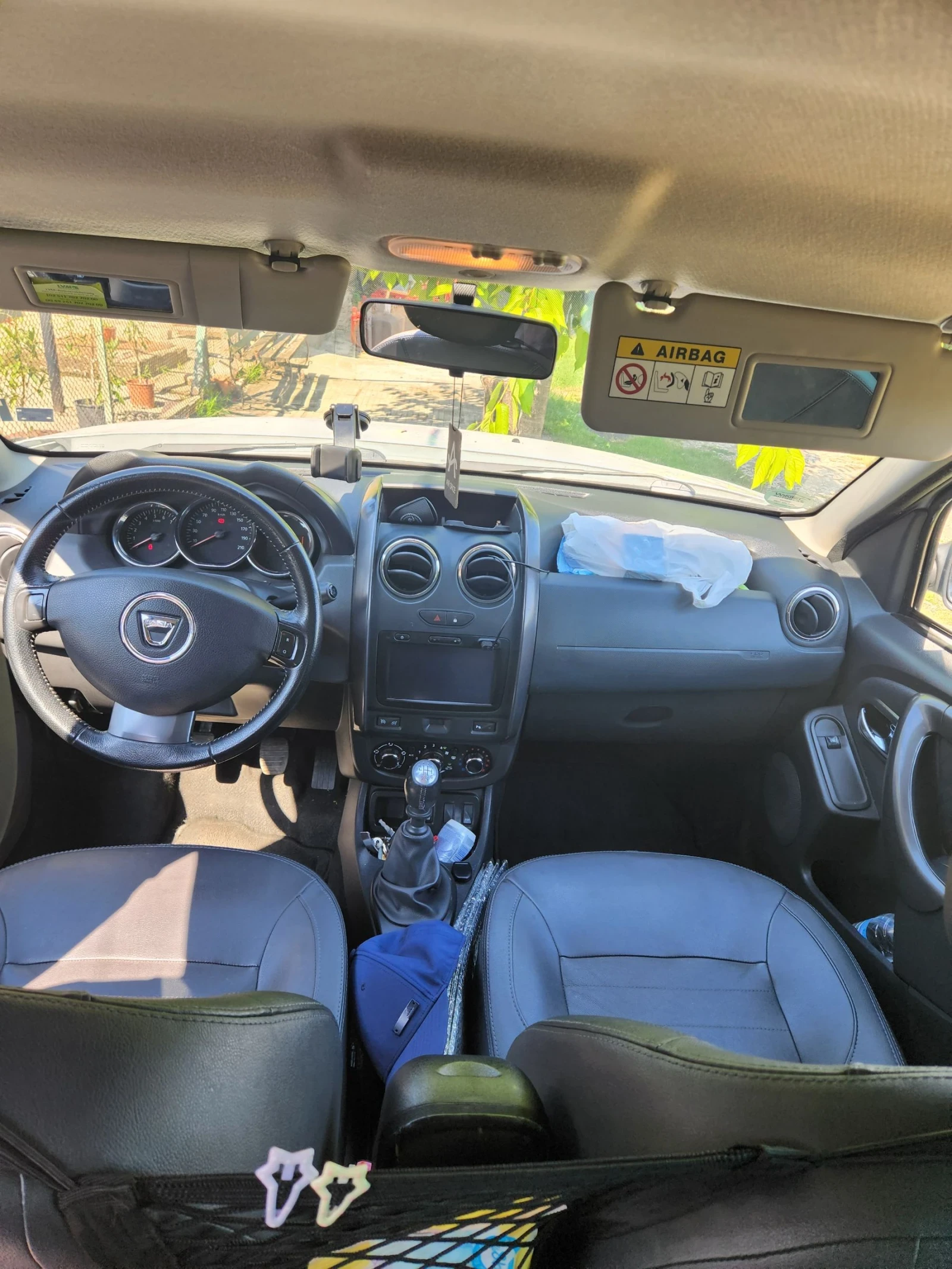 Dacia Duster, снимка 4 - Автомобили и джипове - 54985867